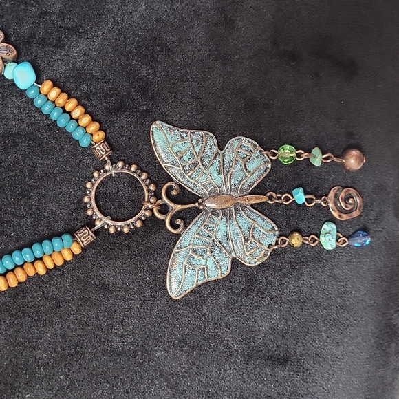 Butterfly Necklace - Picture 3 of 4